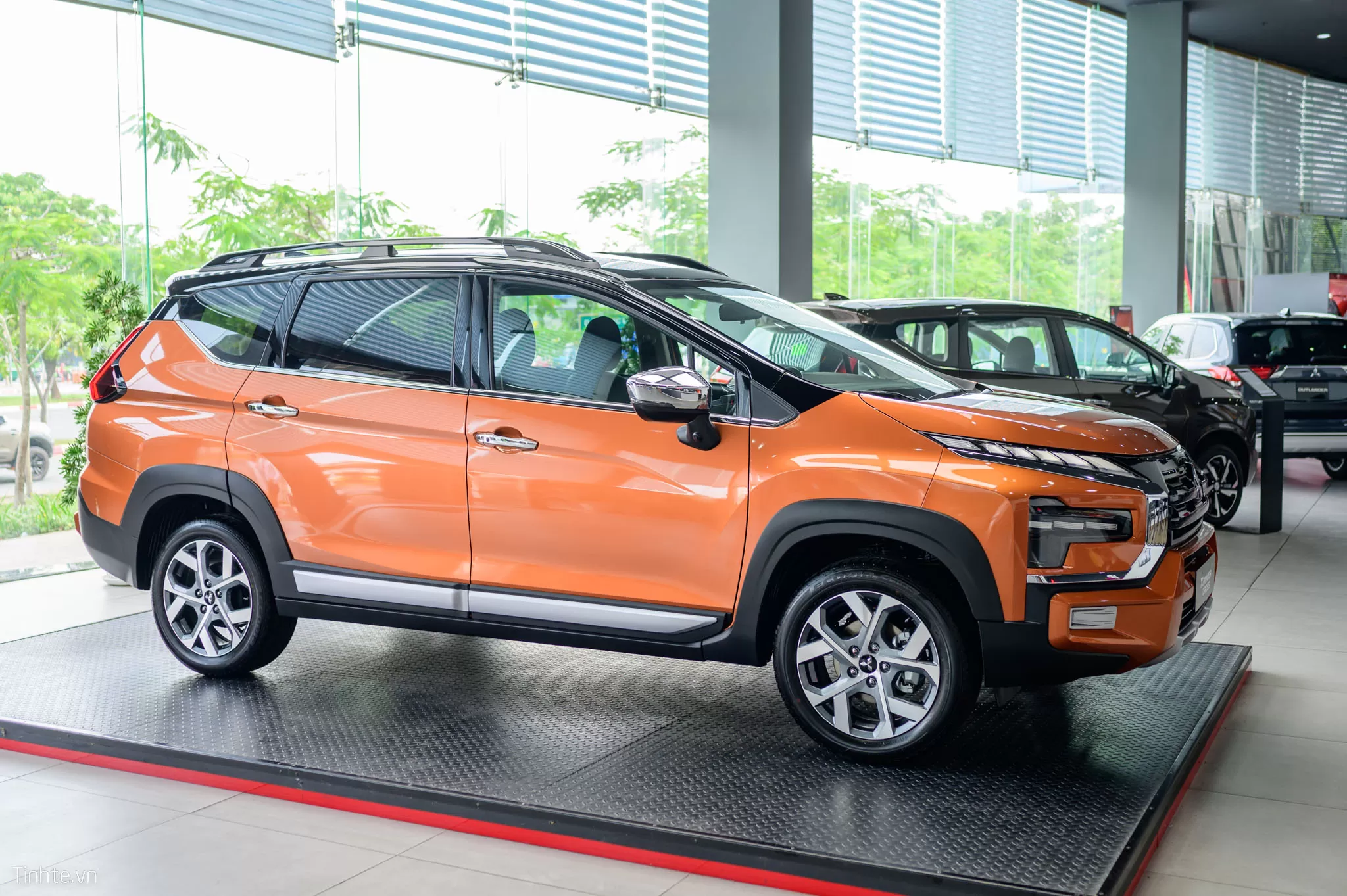 6342378 Mitsubishi Xpander Cross Facelift 2023 4